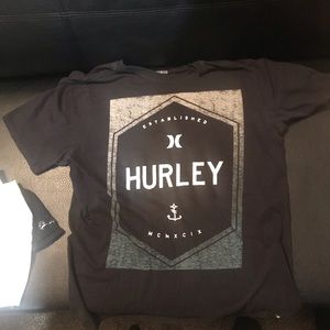 Hurley t shirt